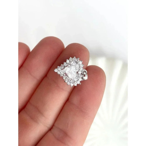 Stauer Signed Vintage Sterling Silver Heart Shaped Cut Center Stone Pendant - Picture 4 of 8